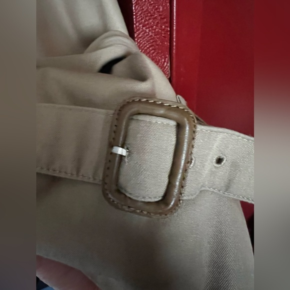 VINTAGE Burberry trench - Picture 8 of 13